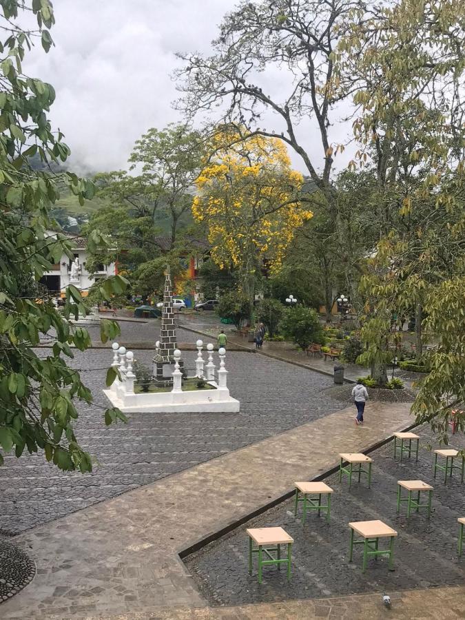 Hospedaje Casa Rosa Хардин Экстерьер фото